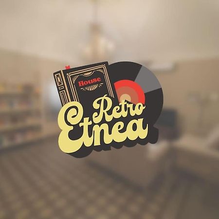 Retroetnea - Appartamento In Centro Storico - Con Camere Comunicanti CTA Exterior foto