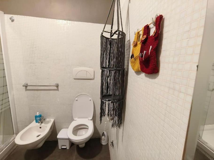 Retroetnea - Appartamento In Centro Storico - Con Camere Comunicanti CTA Exterior foto